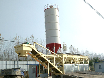 Stabilized soil mixing plant integrated machine